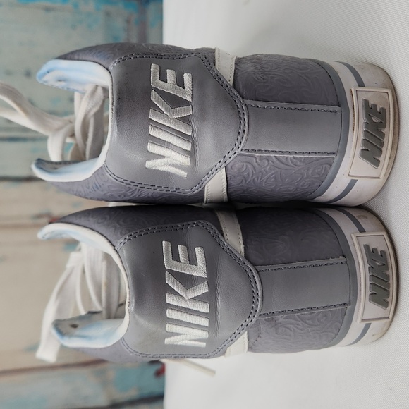 Nike Sweet Classic High Sneakers in Gray - Picture 3 of 6